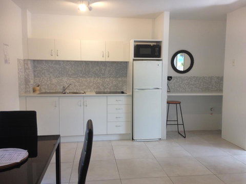 Chez Noosa Resort Motel - Accommodation Resorts 5
