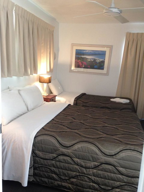 Chez Noosa Resort Motel - Accommodation Resorts 2