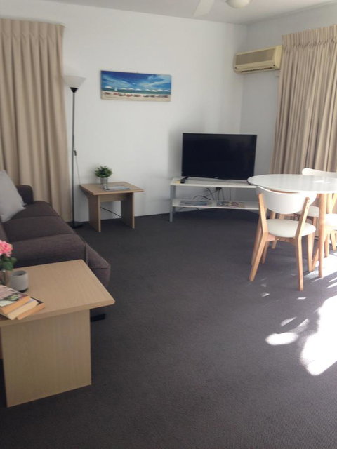 Chez Noosa Resort Motel - Accommodation Resorts 1