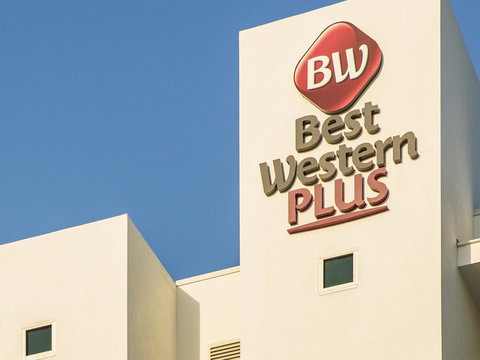 Mercure Sunshine Coast Kawana Waters - Accommodation Resorts 23