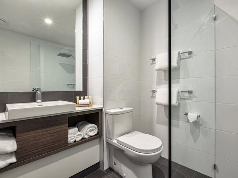 Mercure Sunshine Coast Kawana Waters - Accommodation Resorts 11