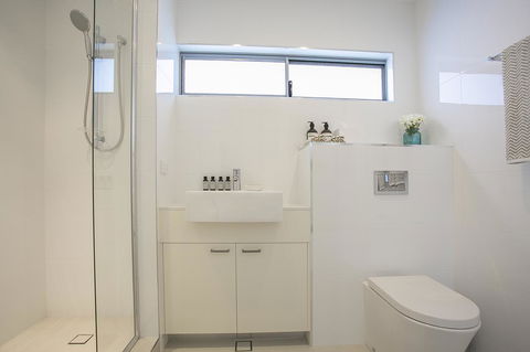 10 Hastings Street Motel - Accommodation Resorts 13