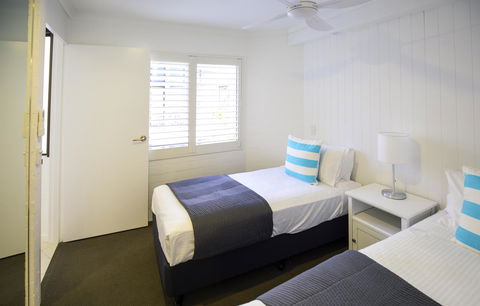 Ocean Breeze Resort - Accommodation Resorts 26