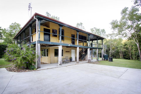 Airlie Beach Eco Cabins - Adults Only - Accommodation Resorts 44