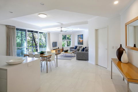 Emerald Noosa - Accommodation Resorts 23