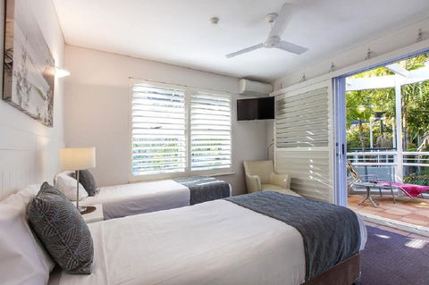 Emerald Noosa - Accommodation Resorts 11