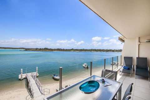 Noosa Harbour Resort - Accommodation Resorts 36