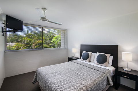 Noosa Harbour Resort - Accommodation Resorts 35