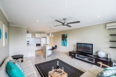 Noosa Harbour Resort - Accommodation Resorts 9