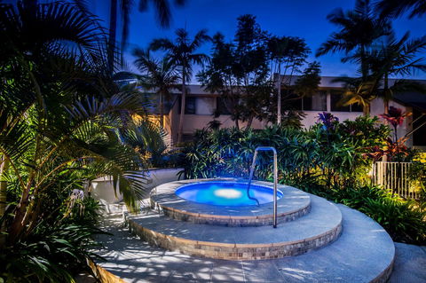 Noosa Harbour Resort - Accommodation Resorts 8