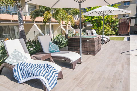 Hotel Laguna - Accommodation Resorts 15