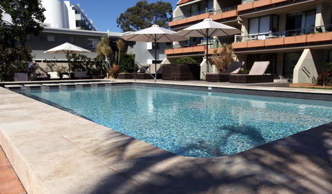 Hotel Laguna - Accommodation Resorts 11