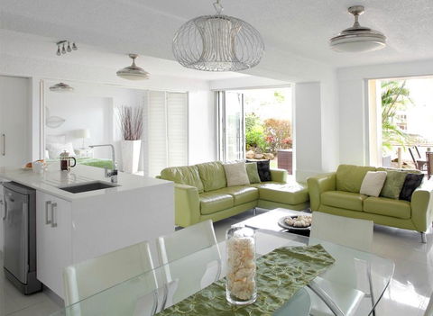 Hotel Laguna - Accommodation Resorts 2