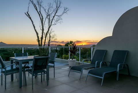 Noosa Hill Resort - Accommodation Resorts 21