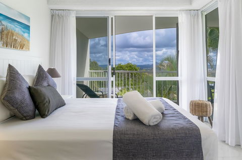 Noosa Hill Resort - Accommodation Resorts 17