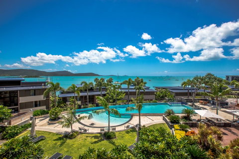Mirage Whitsundays - Accommodation Resorts 9