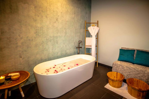 Mirage Whitsundays - Accommodation Resorts 24