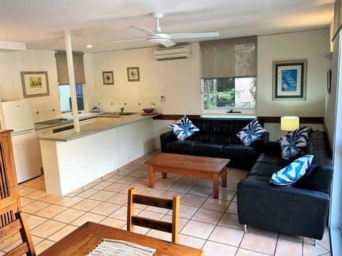 The Hastings Beach Houses - Accommodation Resorts 10