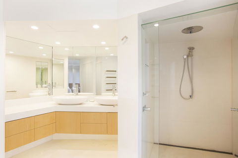 The Cove Noosa - Accommodation Resorts 38