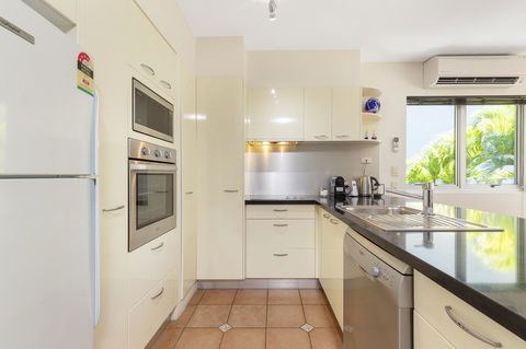 The Cove Noosa - Accommodation Resorts 5