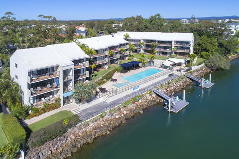 Noosa Shores Resort - Accommodation Resorts 14