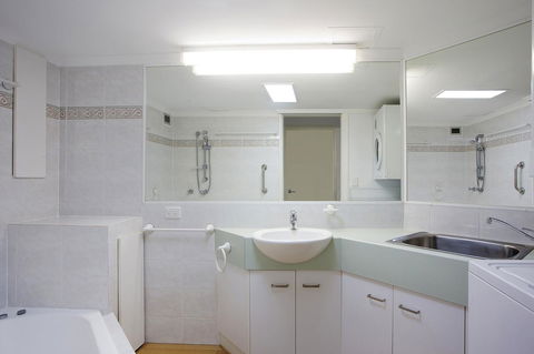 Noosa Shores Resort - Accommodation Resorts 40
