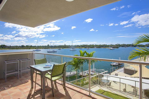 Noosa Shores Resort - Accommodation Resorts 10