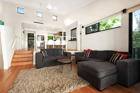 Shorelines - Accommodation Resorts 10