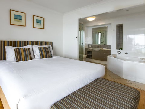 Shorelines - Accommodation Resorts 41
