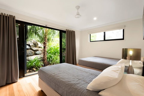 Shorelines - Accommodation Resorts 9