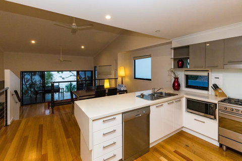 Shorelines - Accommodation Resorts 23