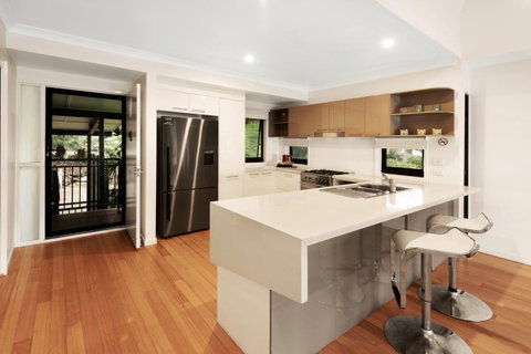 Shorelines - Accommodation Resorts 14