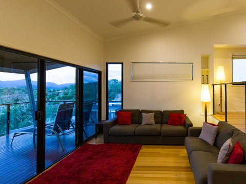 Shorelines - Accommodation Resorts 21