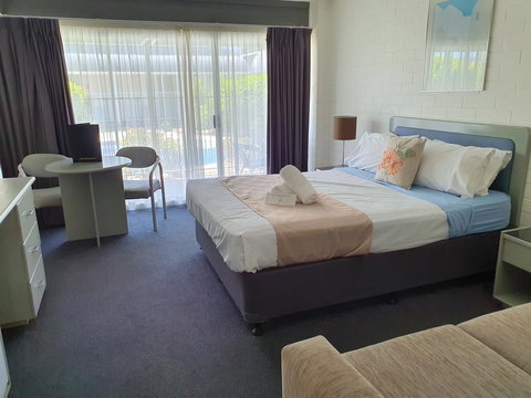 Dalby Manor Motor Inn - Accommodation Resorts 8