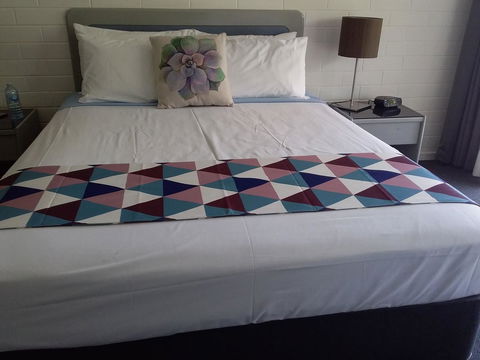 Dalby Manor Motor Inn - Accommodation Resorts 4