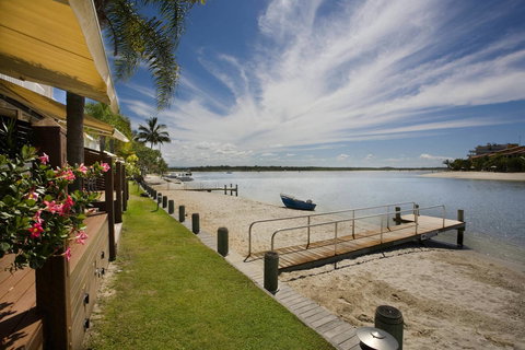 Skippers Cove Waterfront Resort - Accommodation Resorts 2