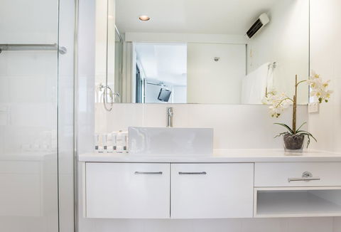 Noosa Pacific Resort - Accommodation Resorts 8