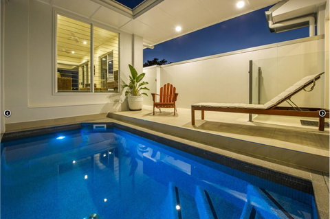 Reflections Amber Villa 3 - Accommodation Resorts 1