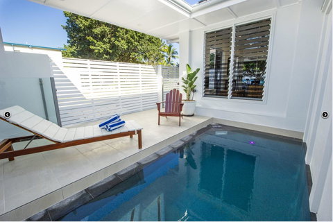 Reflections Amber Villa 3 - Accommodation Resorts 5