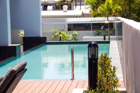 Synergy Broadbeach - Official - Accommodation Resorts 3
