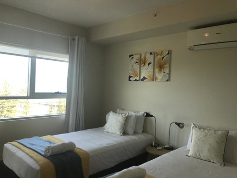Proximity Waterfront Apartments - Accommodation Resorts 15