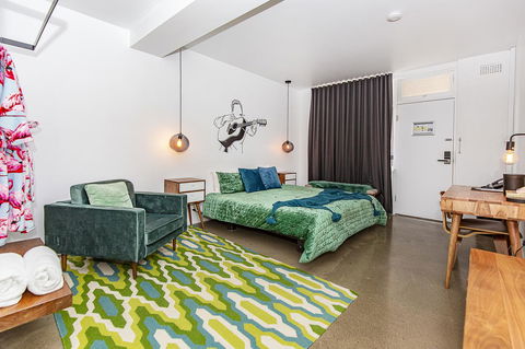 The Pink Hotel Coolangatta - Accommodation Resorts 28