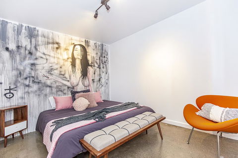 The Pink Hotel Coolangatta - Accommodation Resorts 13