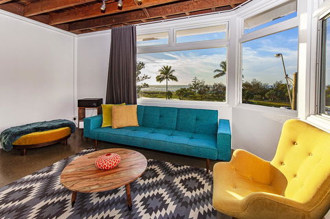 The Pink Hotel Coolangatta - Accommodation Resorts 16
