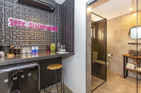 The Pink Hotel Coolangatta - Accommodation Resorts 26