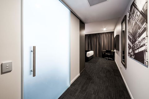 Sage Hotel James Street - Accommodation Resorts 14