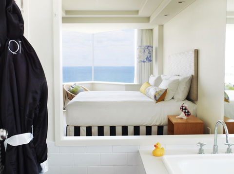 QT Gold Coast - Accommodation Resorts 10