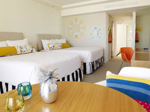 QT Gold Coast - Accommodation Resorts 9