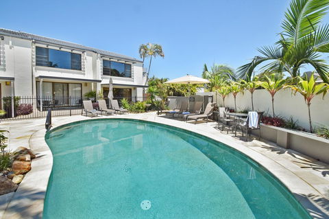 Noosa Place Resort - Accommodation Resorts 13