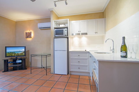 Villa San Michele (Official) - Accommodation Resorts 34